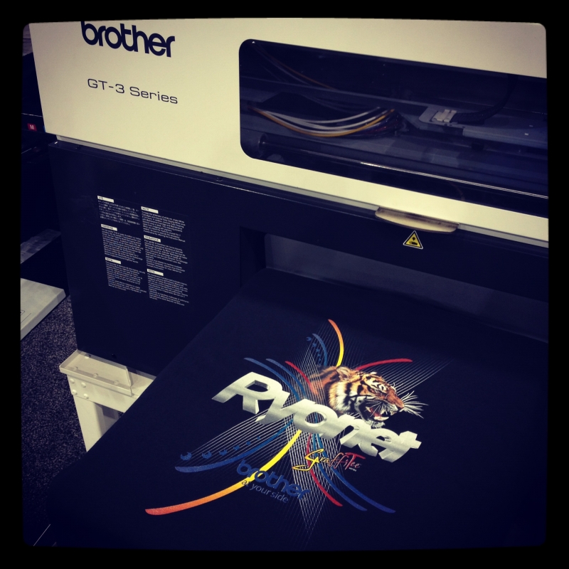 Brother GT-341 принтер для прямой цифровой печати по текстилю